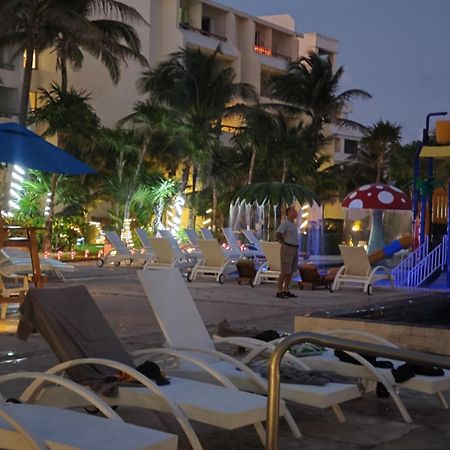 Solymar Condos Cancún Eksteriør billede