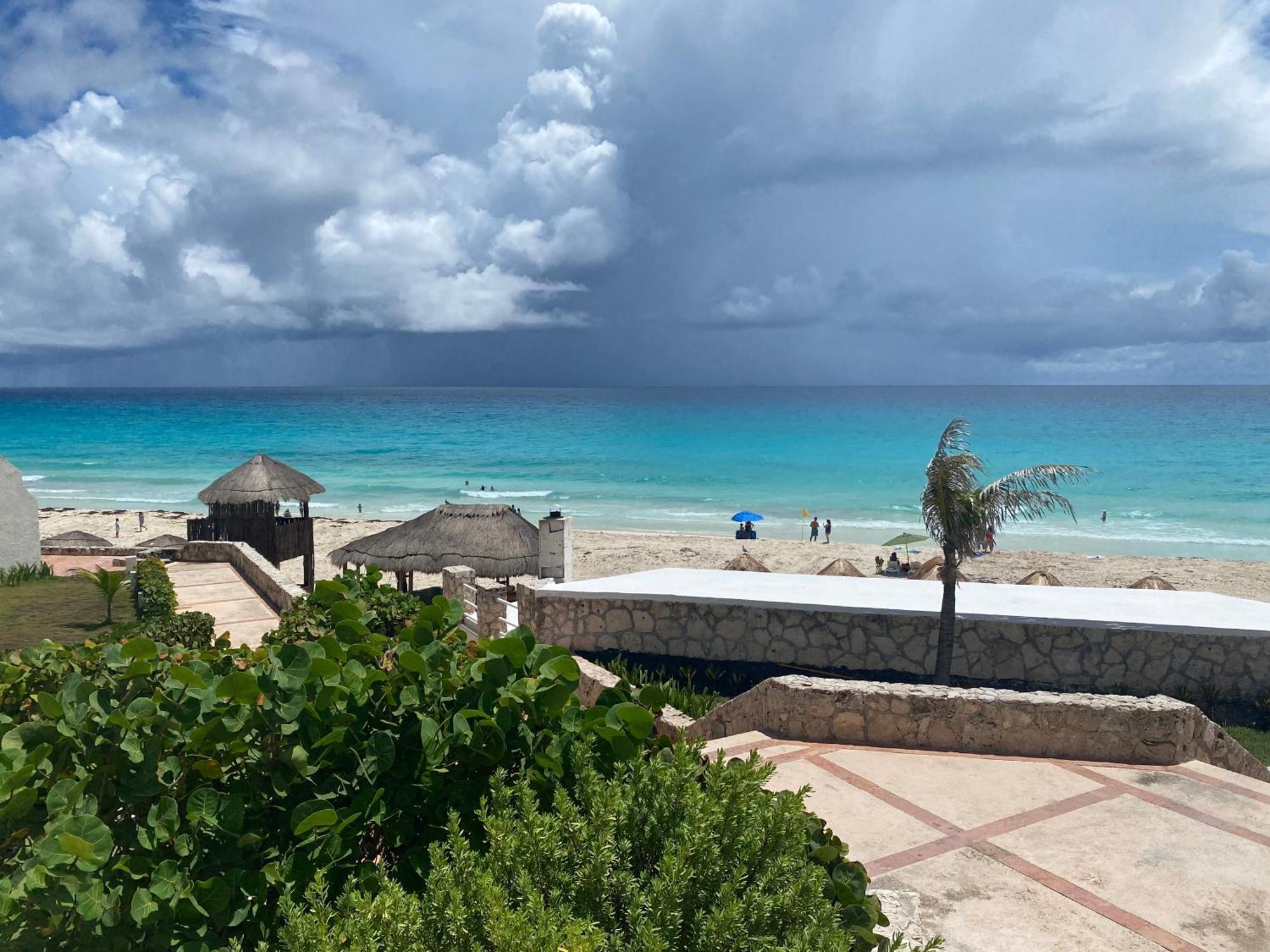 Solymar Condos Cancún Eksteriør billede