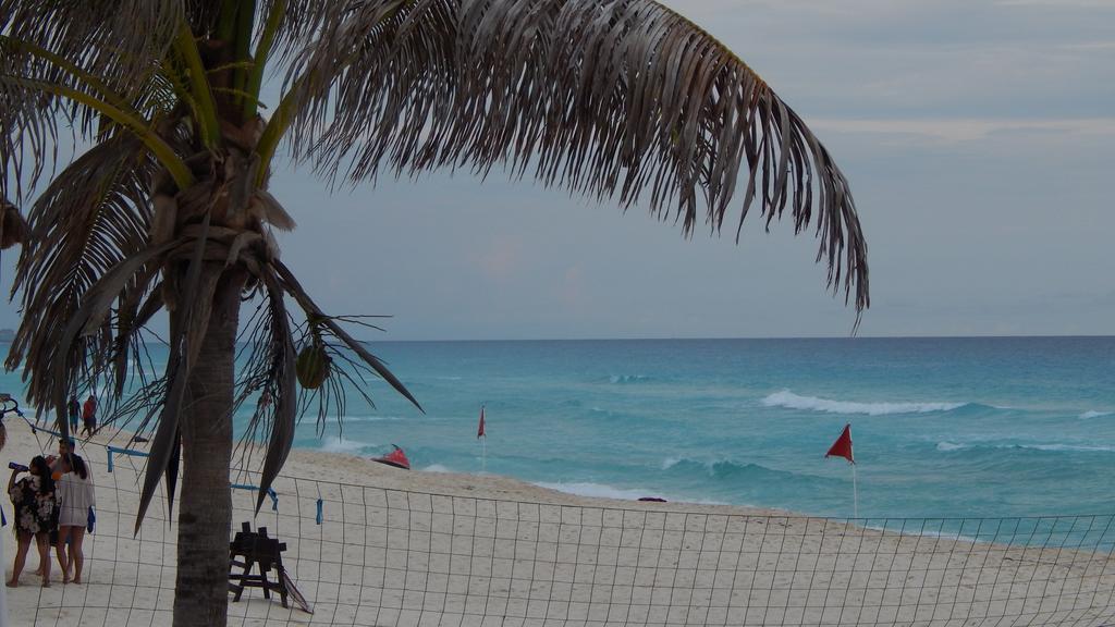 Solymar Condos Cancún Eksteriør billede