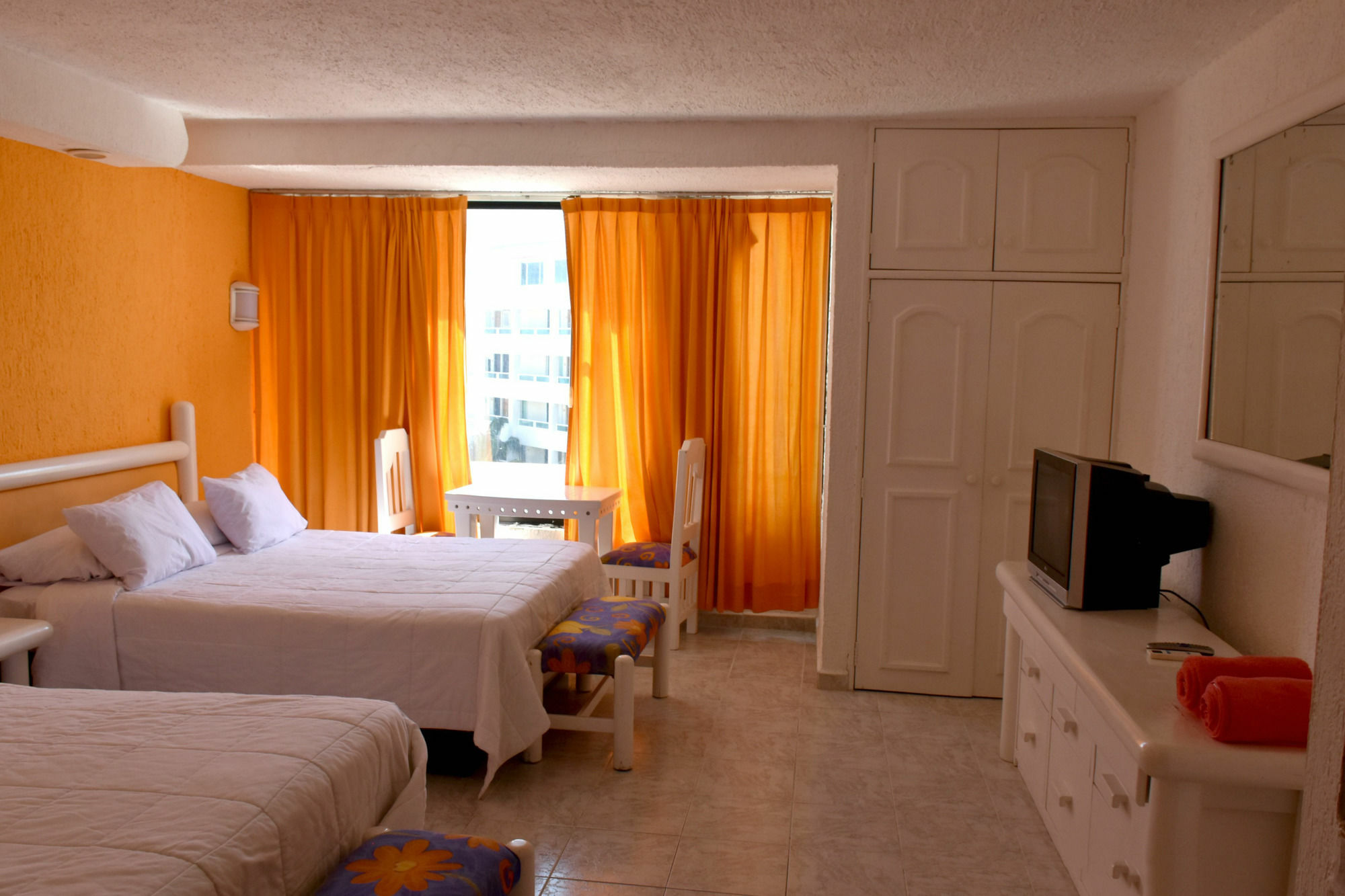 Solymar Condos Cancún Eksteriør billede